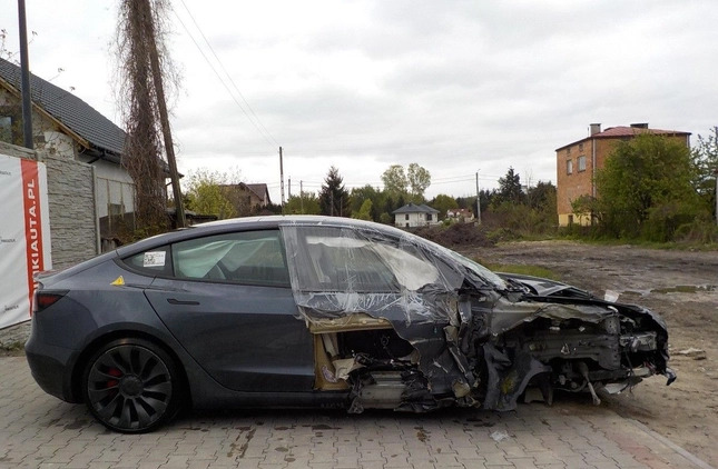 Opel Astra cena 24500 przebieg: 272000, rok produkcji 2011 z Żabno małe 79